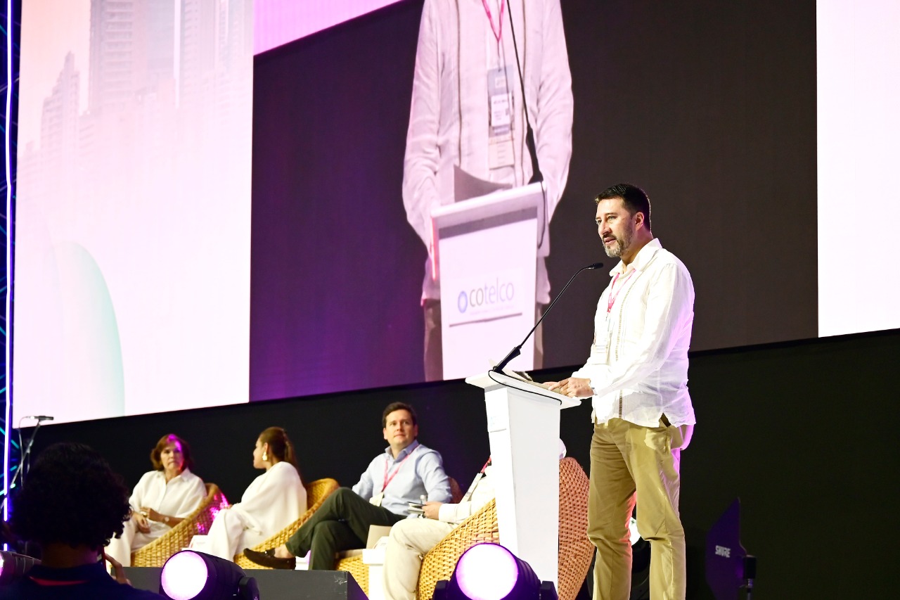 Construcción del Plan Sectorial de Turismo: por un sector en armonía con la vida