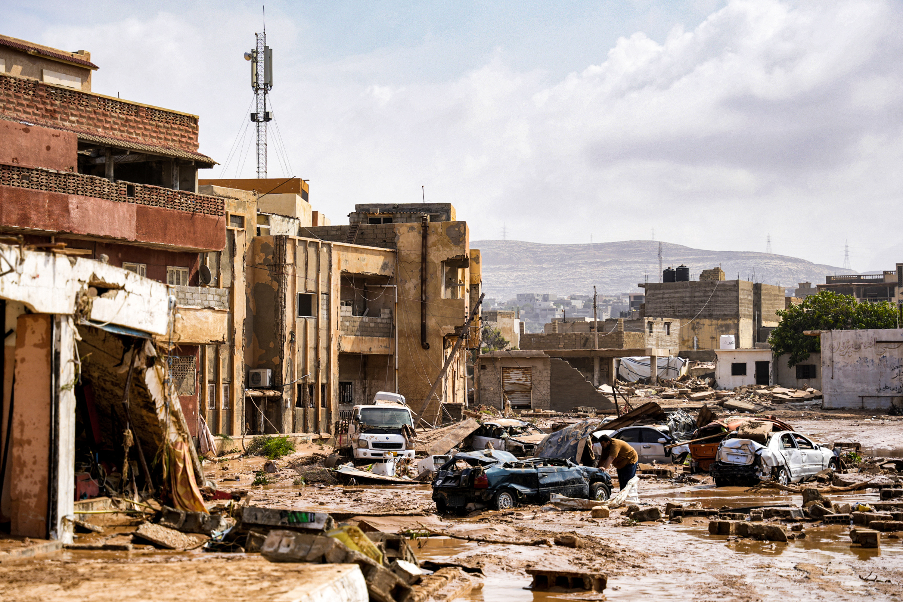 Libia: más de 6.000 muertos y 9.000 desaparecidos tras paso del ciclón Daniel