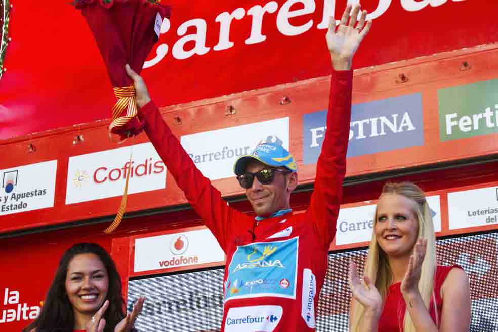 El italiano Nibali sigue líder
