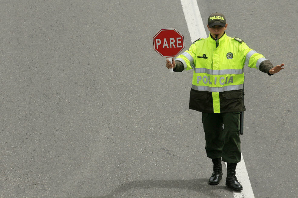 Si usted tiene multas vigentes del Código de Policía no puede ser nombrado o ascendido en un cargo público