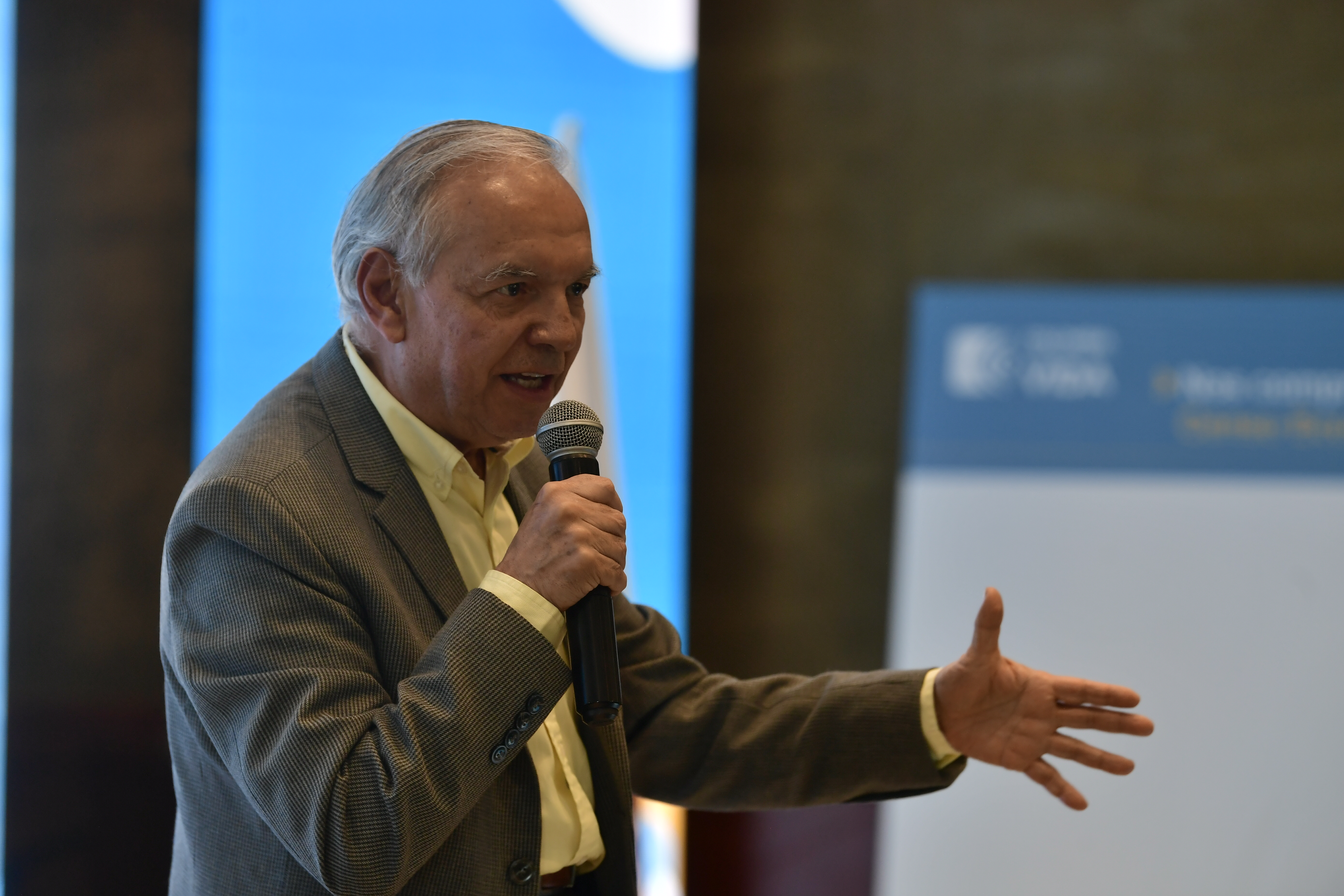 Ministro de Hacienda y Crédito Público de Colombia, durante el lanzamiento del Censo Económico Nacional, Urbano Colombia 2024.