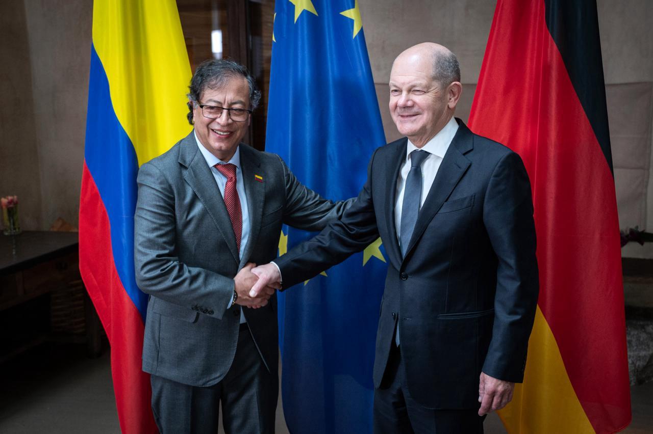 El presidente Gustavo Petro se reunió en Múnich con Olaf Scholz, canciller alemán