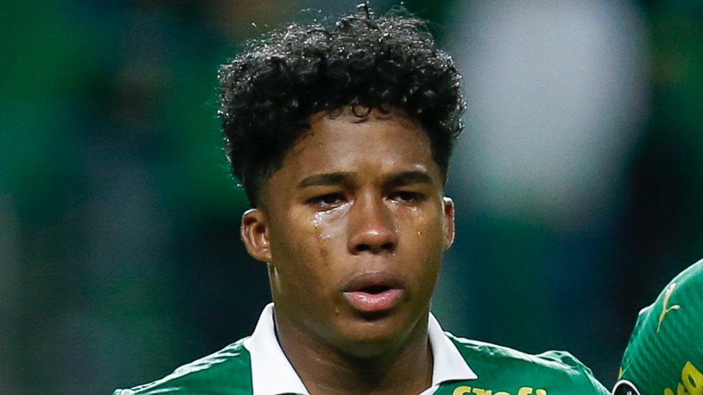 ¡Difícil adiós! El conmovedor llanto de Endrick en su despedida de Palmeiras: video