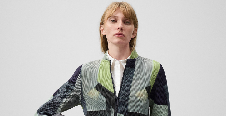 La apuesta de Adolfo Domínguez por una moda sostenible y disruptiva