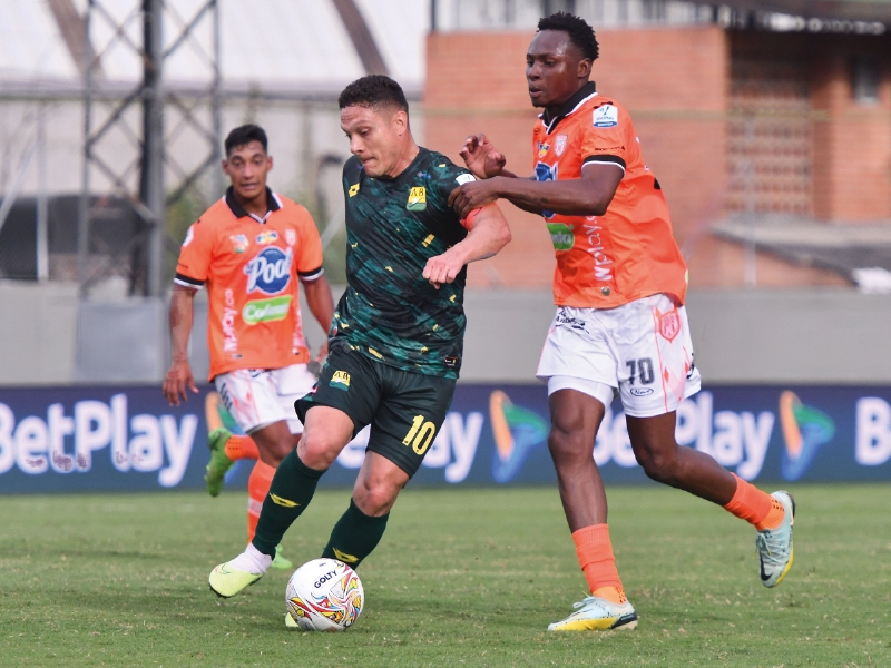 Bucaramanga inauguró la Liga BetPlay 2023-ll con victoria ante Envigado