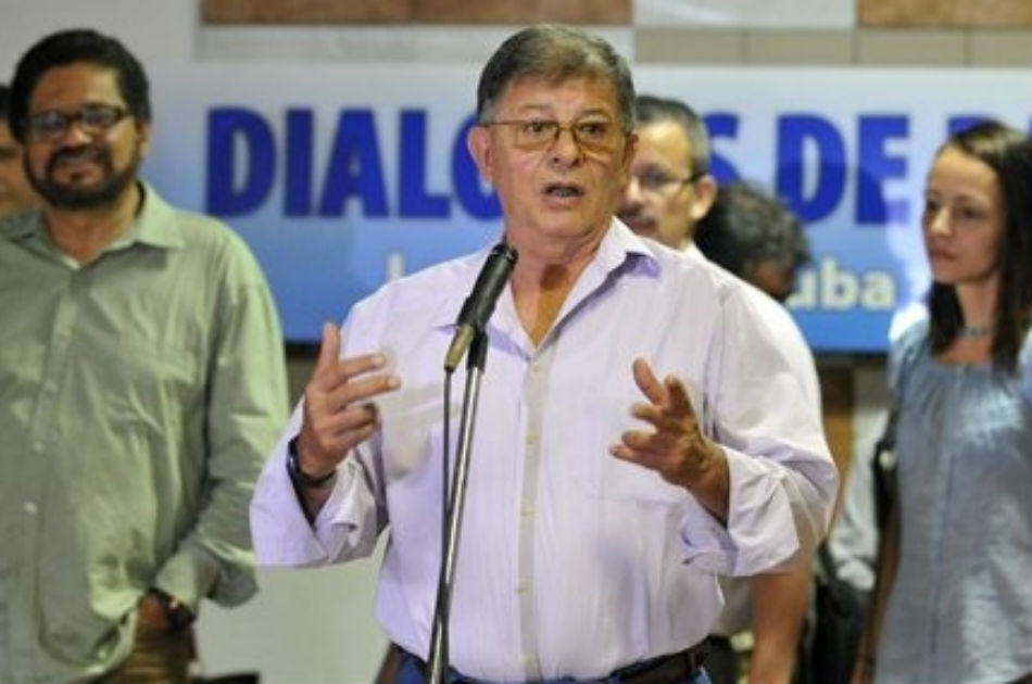 Es ‘desafortunada’ la orden de Santos de mantener ofensiva militar: Farc