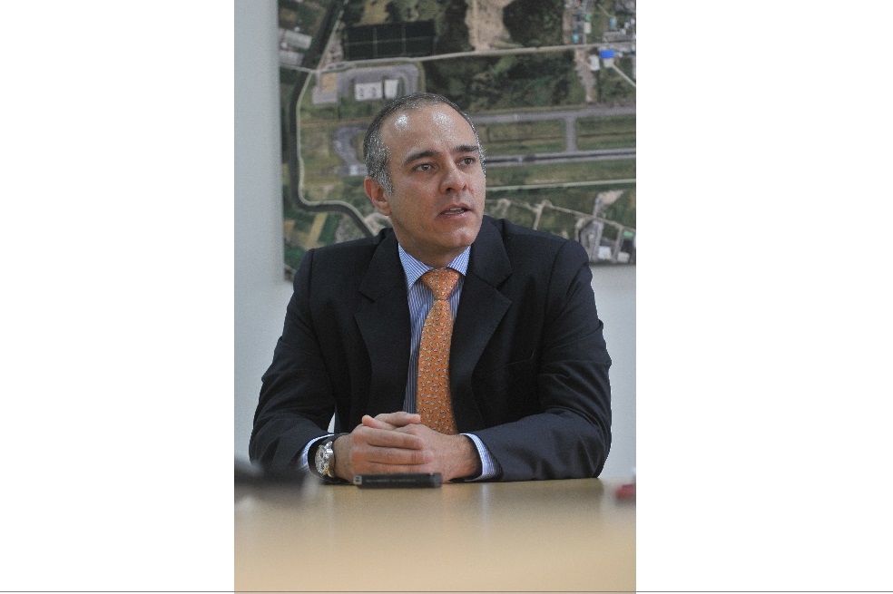 Andrés Ortega, presidente de Opaín, asegura que este año se iniciarán las pruebas pilotos del “autocheck-in” de equipaje. /Cristian Garavito