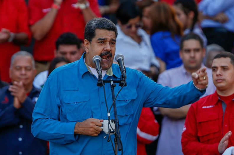 Maduro: «Santos es un balurdo»