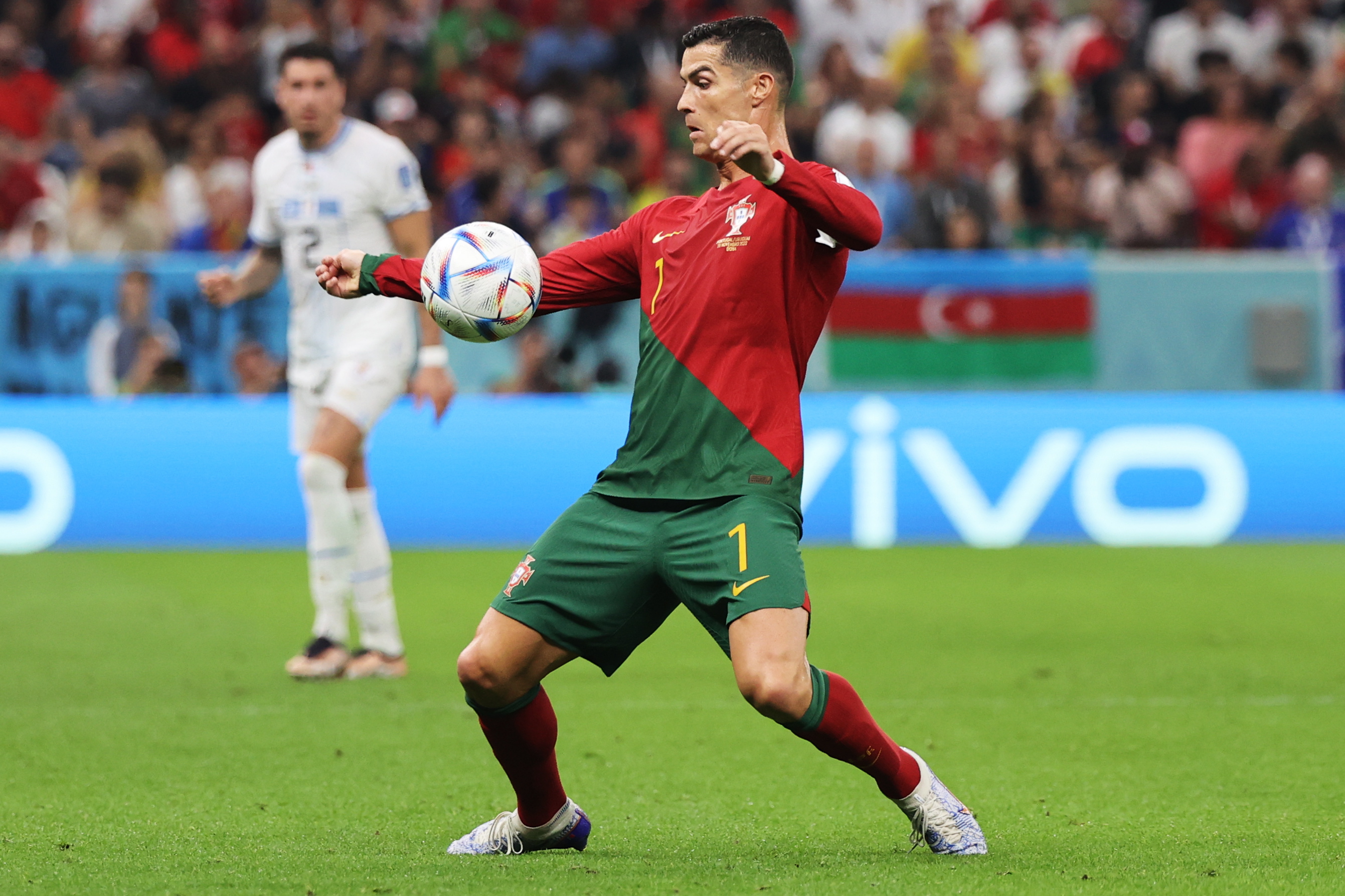 Lusail (Qatar), 28/11/2022.- Cristiano Ronaldo of Portugal in action during the FIFA World Cup 2022 group H soccer match between Portugal and Uruguay at Lusail Stadium in Lusail, Qatar, 28 November 2022. (Mundial de Fútbol, Estados Unidos, Catar) EFE/EPA/Mohamed Messara