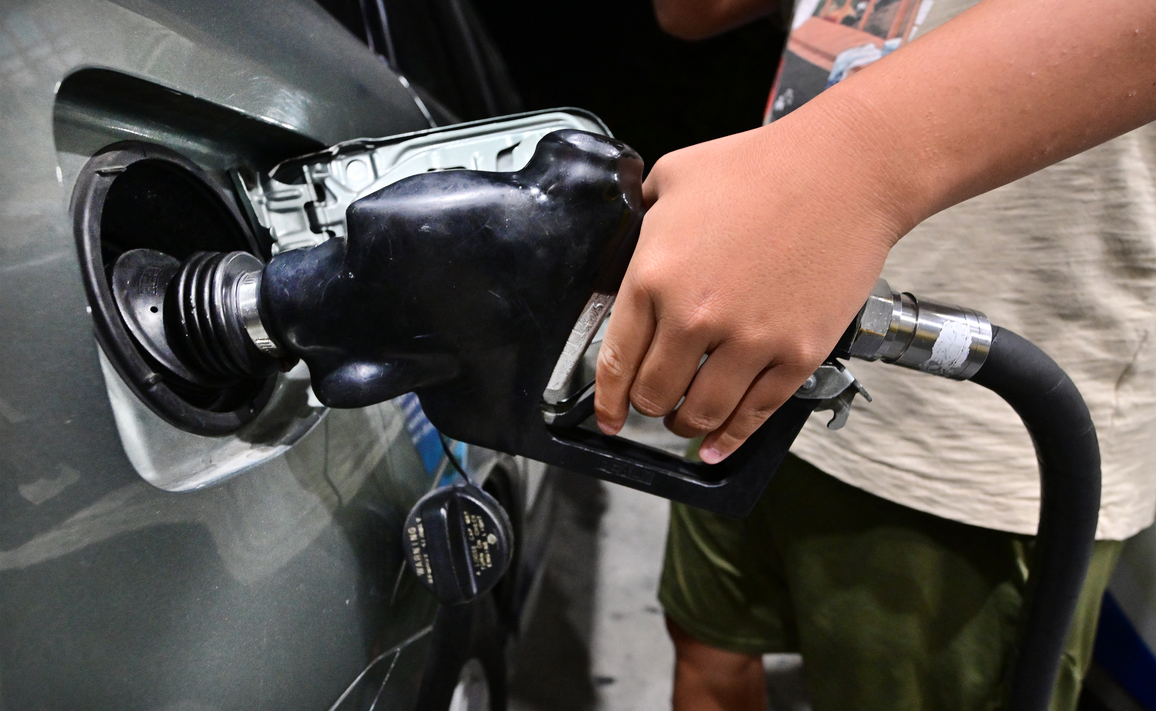 Municipios del Meta experimentan escasez de gasolina por cierre en la vía al Llano