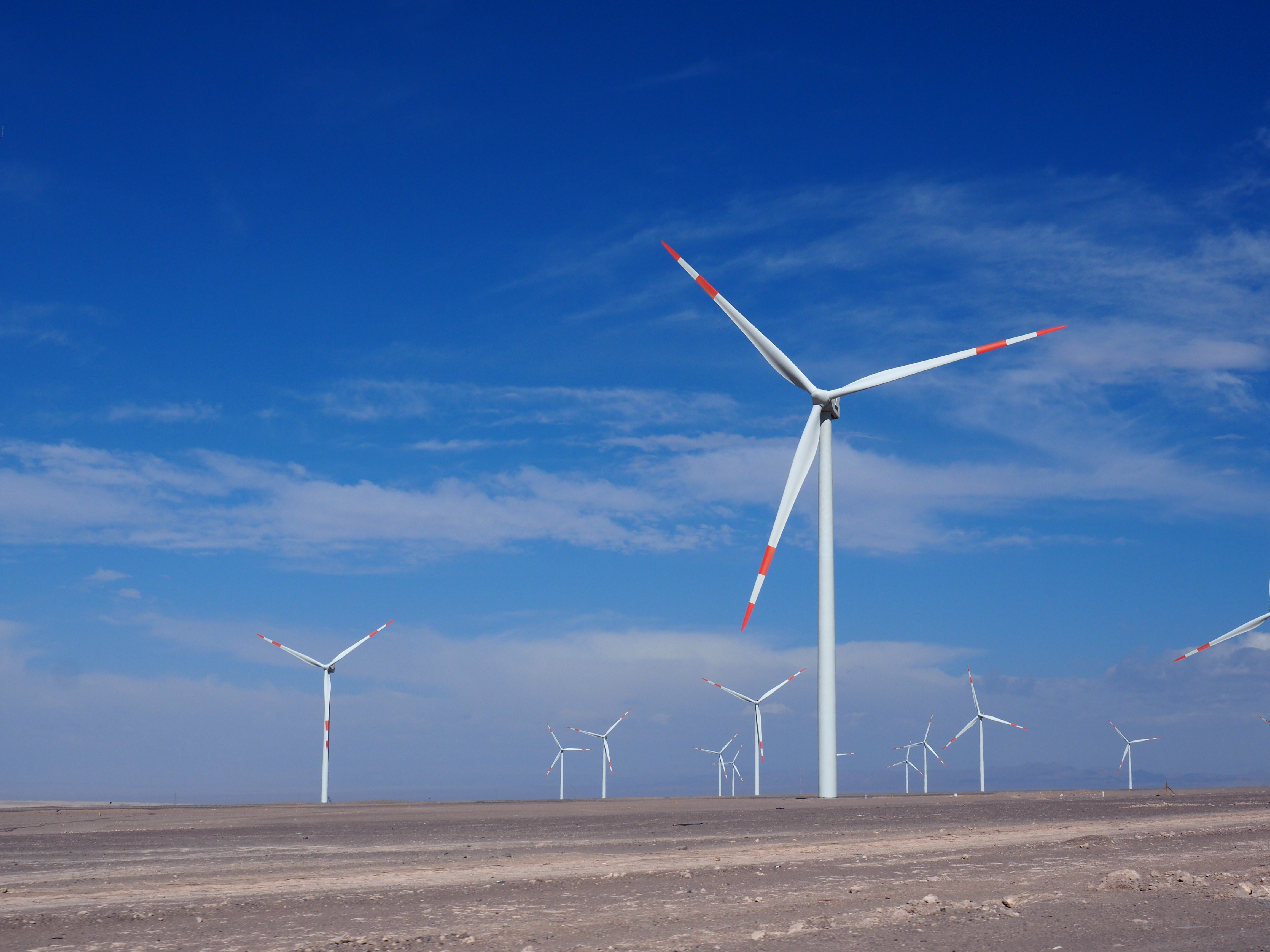 Gobierno apuesta por contratos largos para asegurar energía y evitar sobresaltos futuros