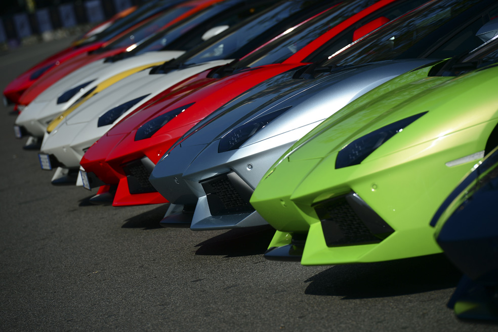 ¿Por qué las ventas de carros de lujo no sufrieron a causa del covid-19 en 2021?