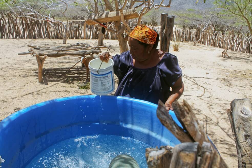 Con protesta pacífica habitantes de Uribia, La Guajira, se toman la Alcaldía