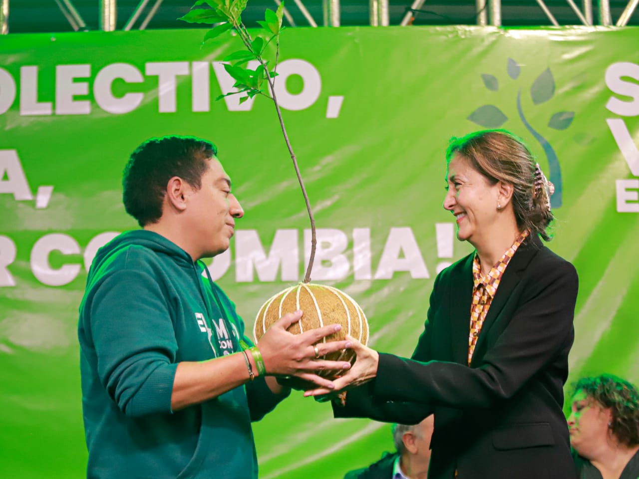 Oficial: Verde Oxígeno avala a Carlos Amaya como precandidato presidencial