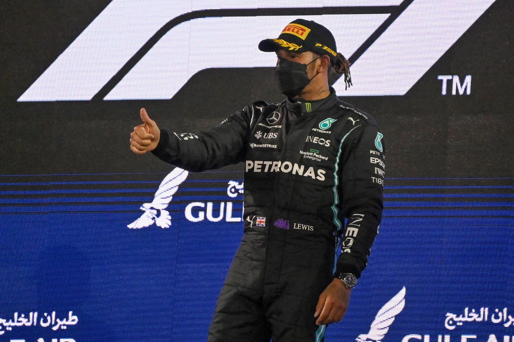 Lewis Hamiltón llegó a 99 poles en la Fórmula 1