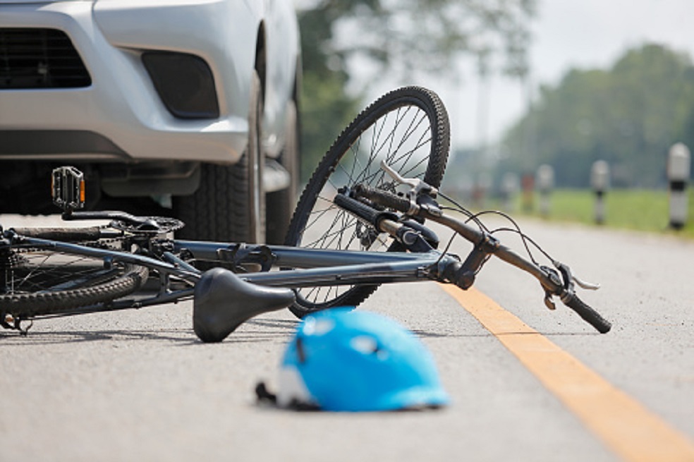 Ciclista murió tras chocar con un andén en Suba, esto se sabe del lamentable caso