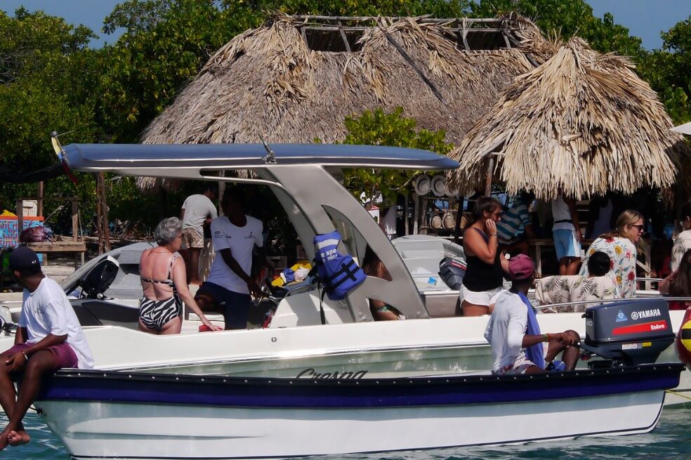 Puede ser un viaje al mar de lo desconocido