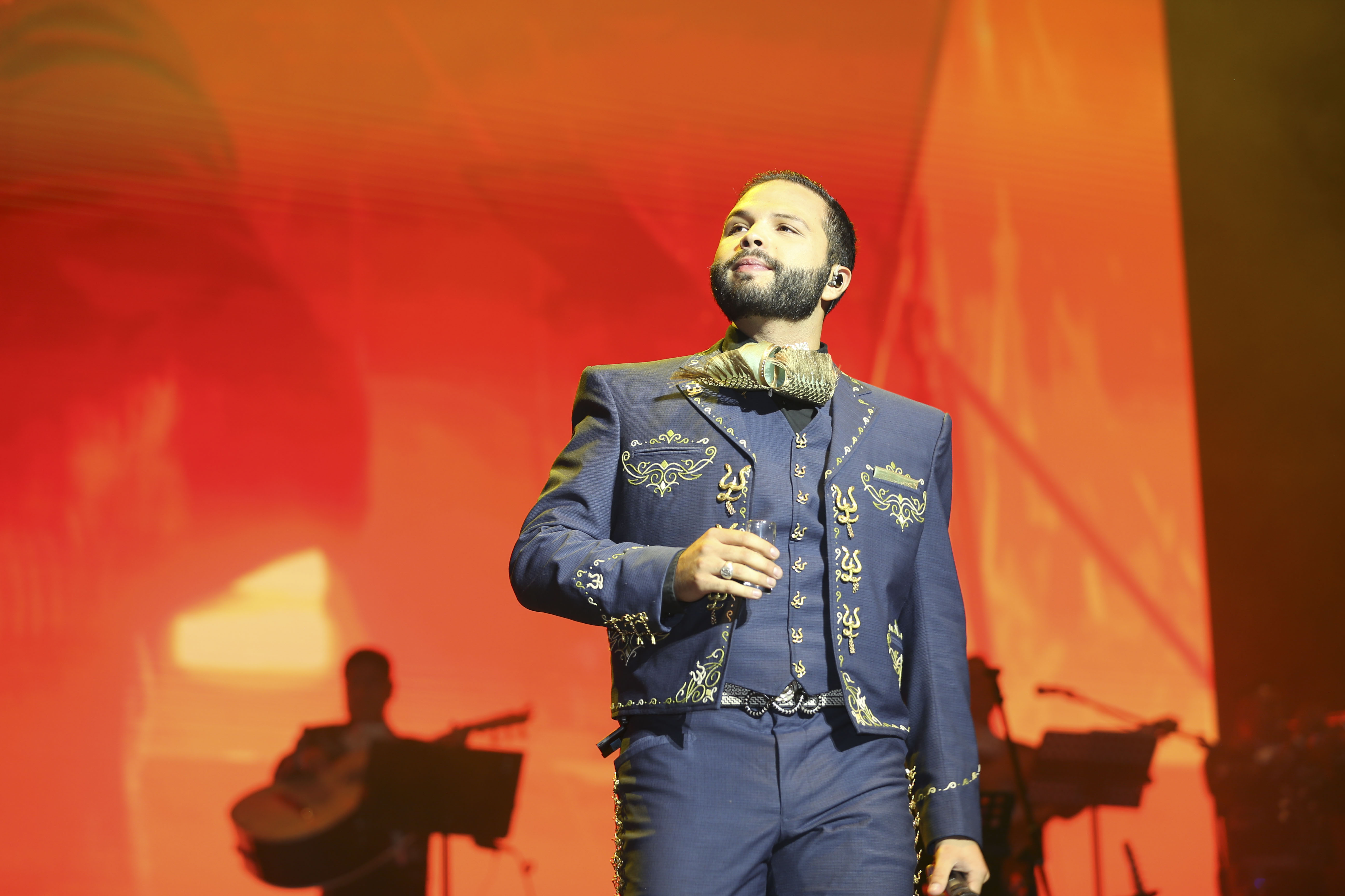 LEONARDO AGUILAR