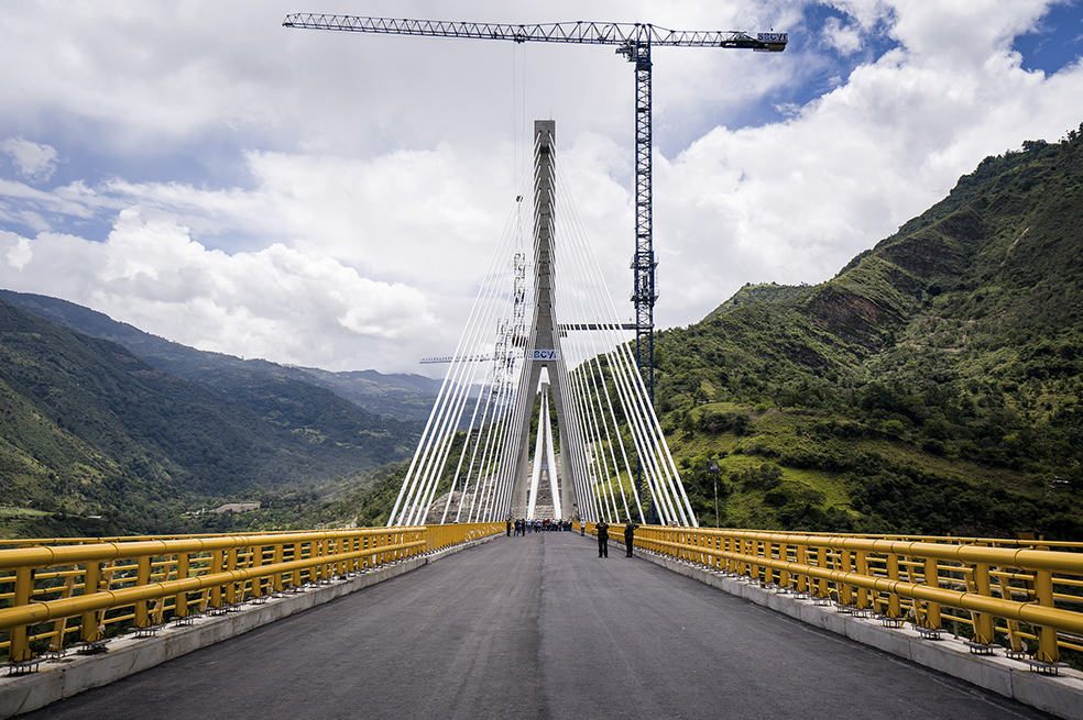 Sacyr dice que realizará pruebas adicionales a Hisgaura si el gobierno acepta el puente