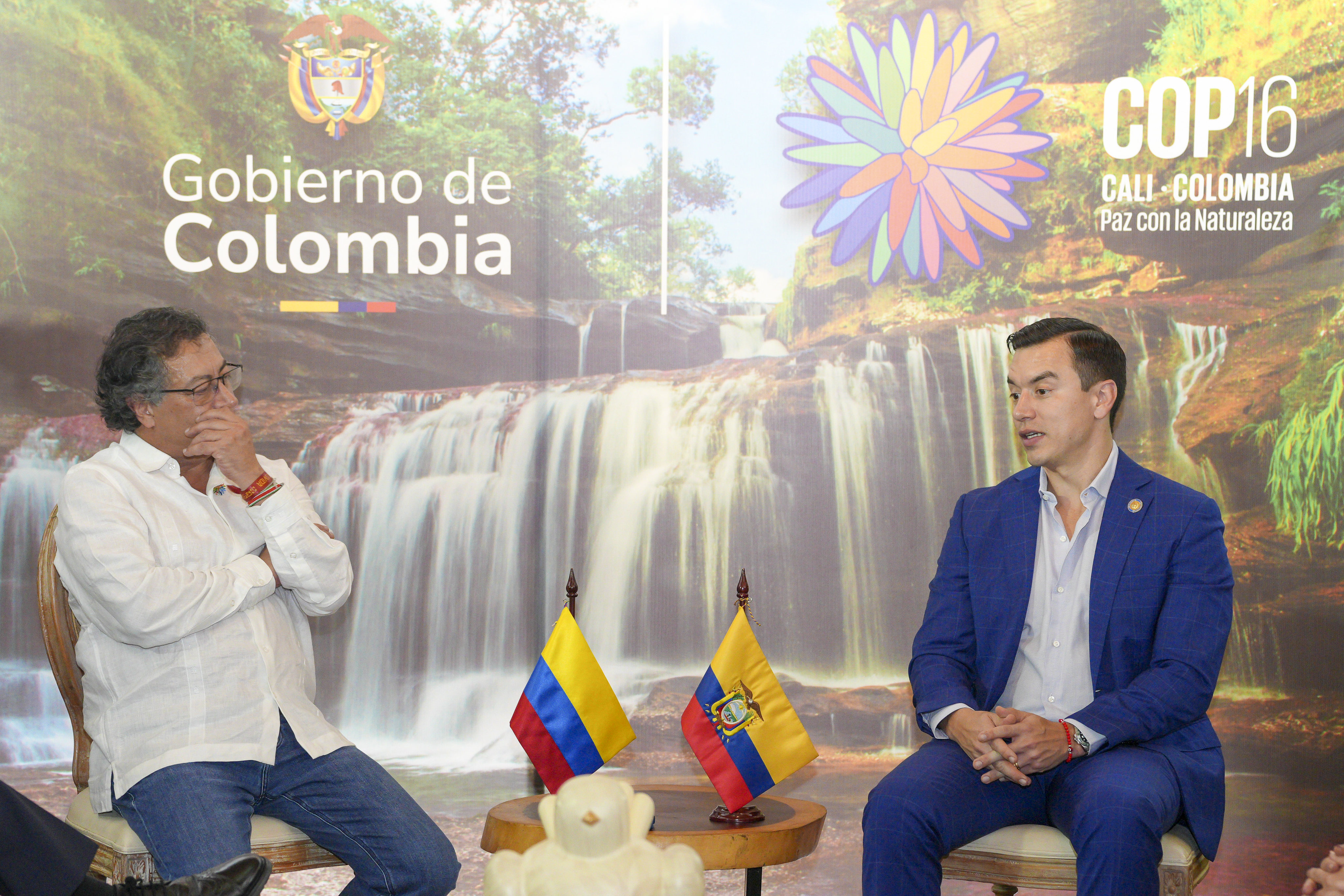 Presidente Gustavo Petro y su homólogo de Ecuador, Daniel Noboa.