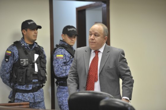 Camilo Bula estudia si continúa colaboración con la justicia: Defensa