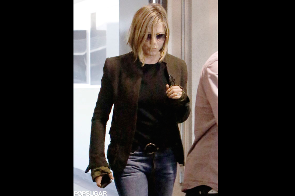 Jennifer Aniston se corta el pelo
