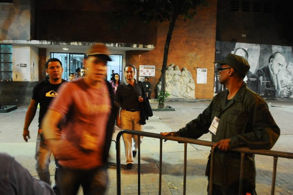 Chávez llama a la calma, a la paciencia y a reconocer los resultados