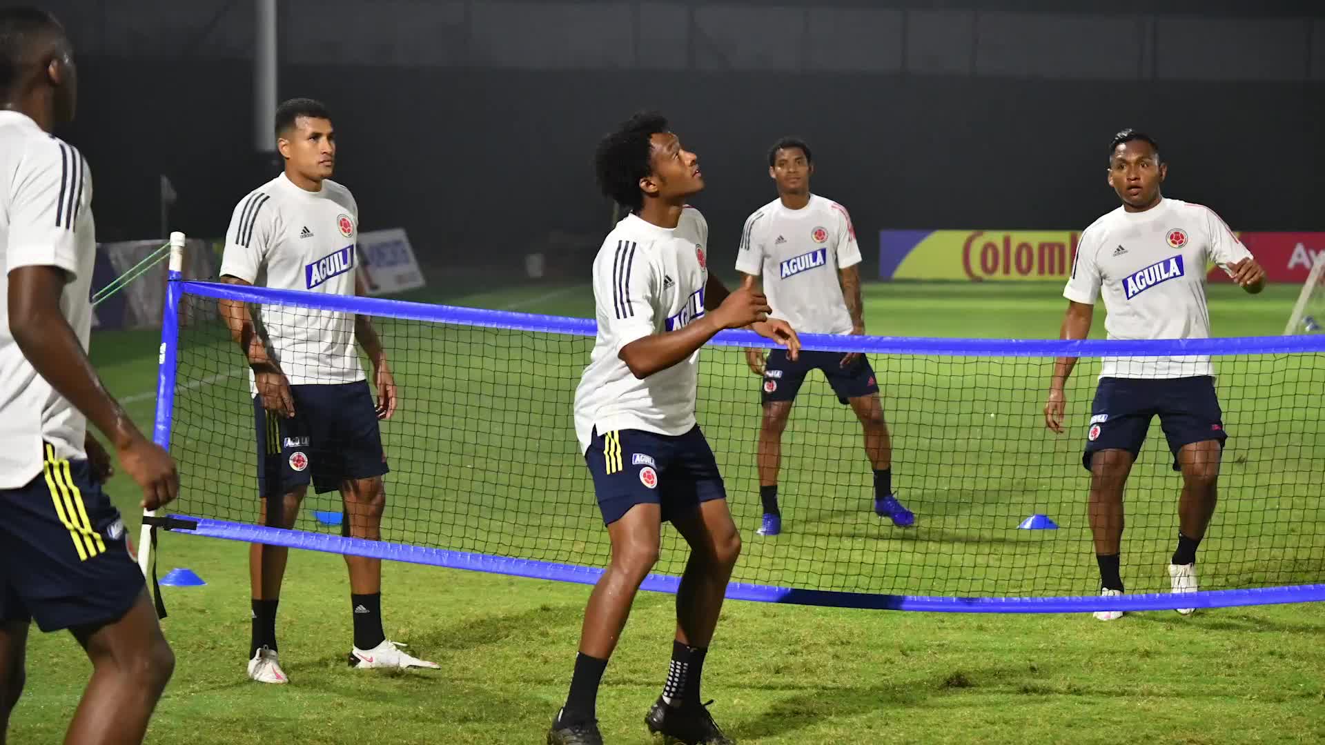 Selección Colombia entrena de cara a los partidos de eliminatoria