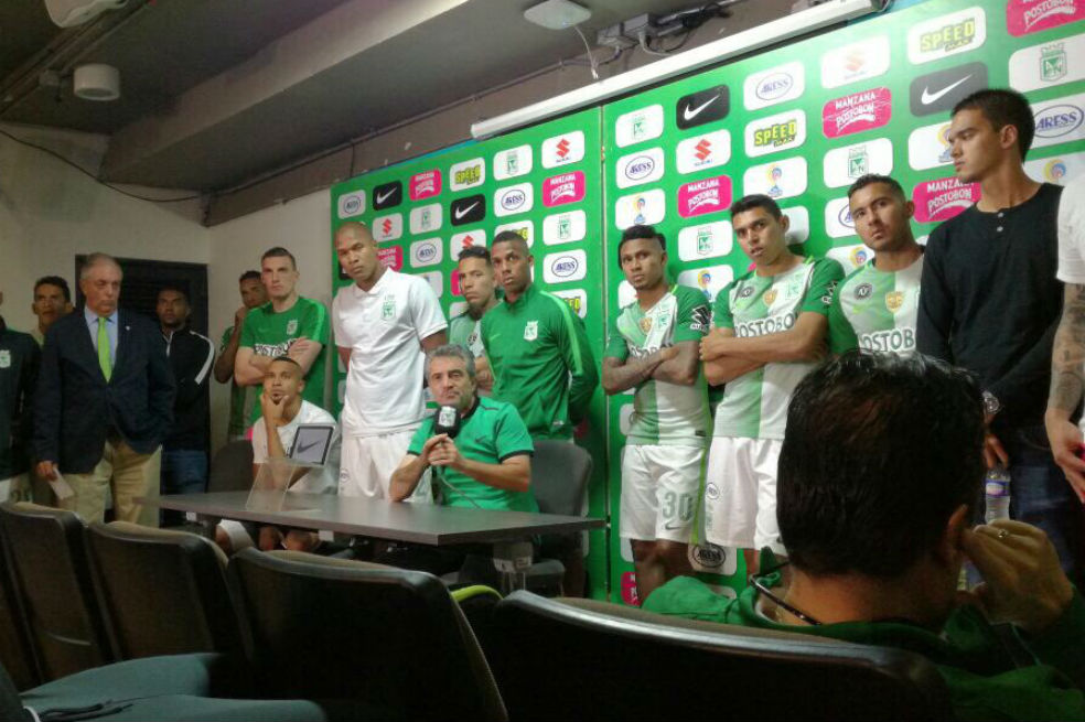 Una rueda de prensa atípica: jugadores de Nacional salieron a respaldar a Juan Manuel Lillo