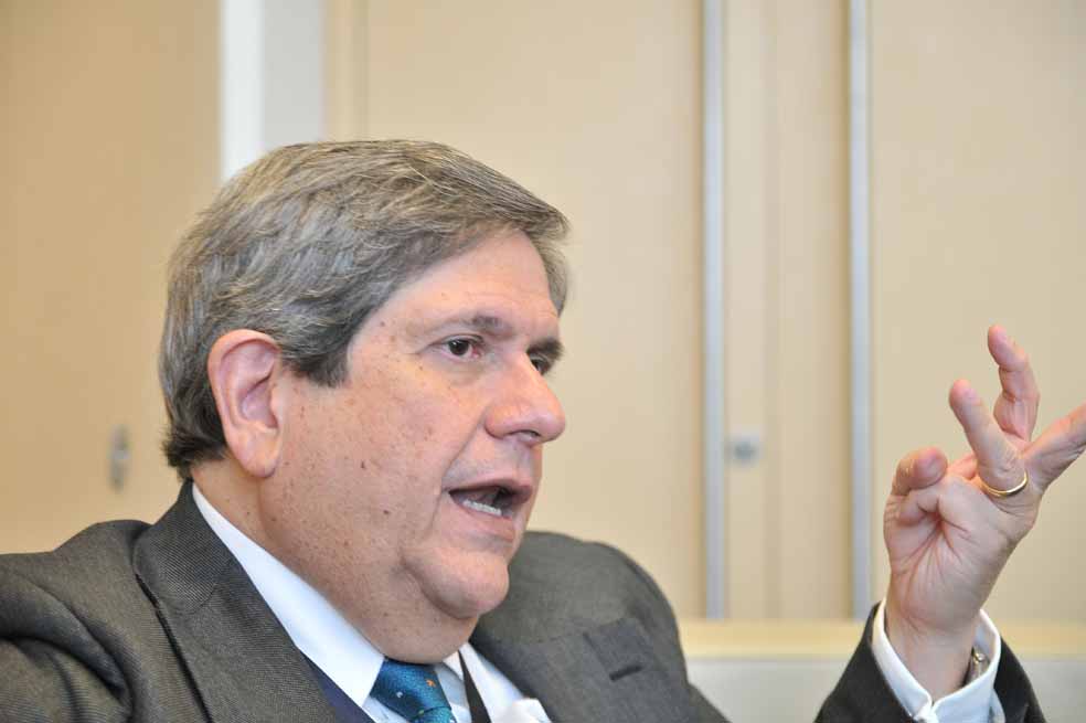 Álvaro José Cobo, presidente de Asocajas.