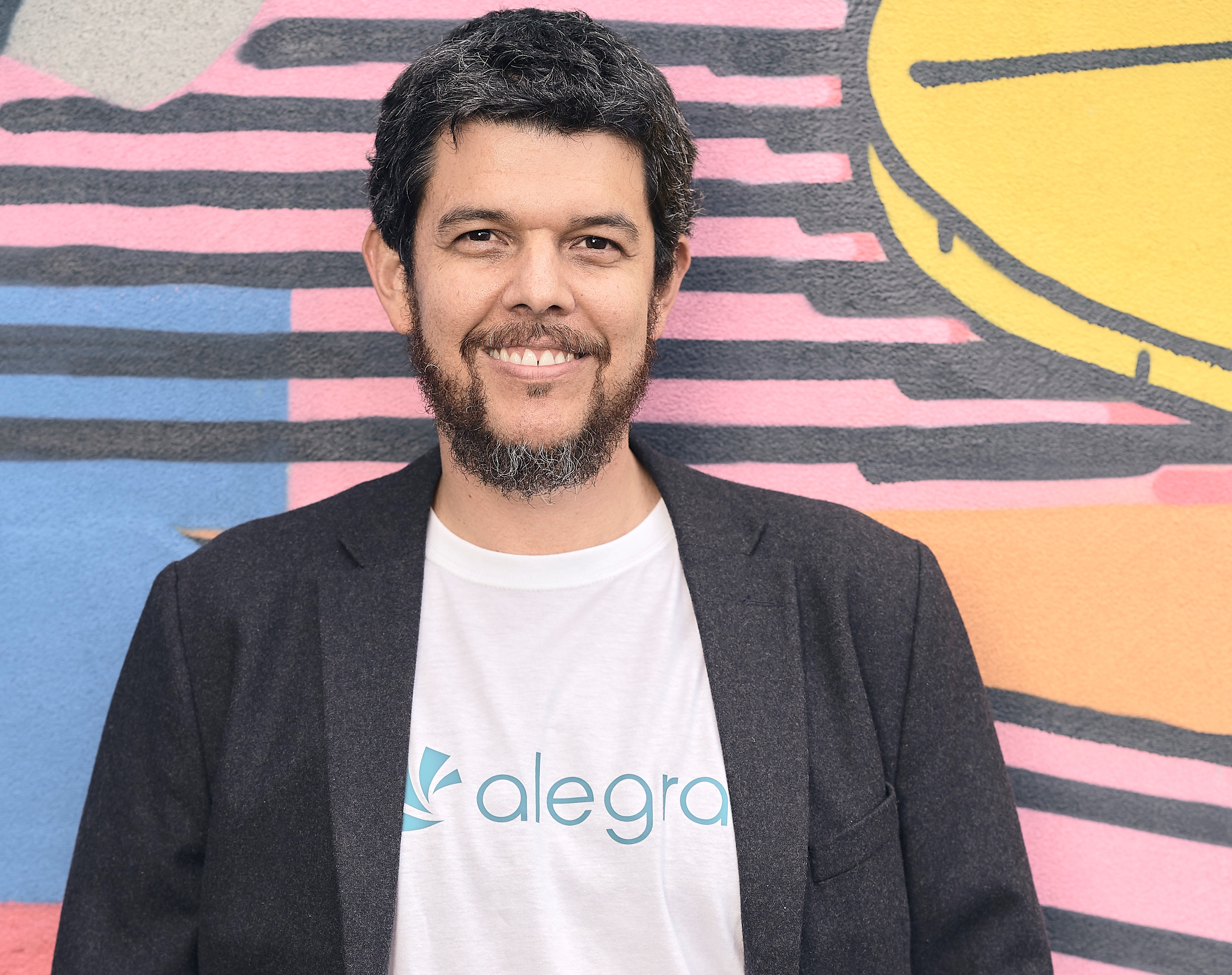 Creó una solución para que los emprendedores administren sus negocios más fácil