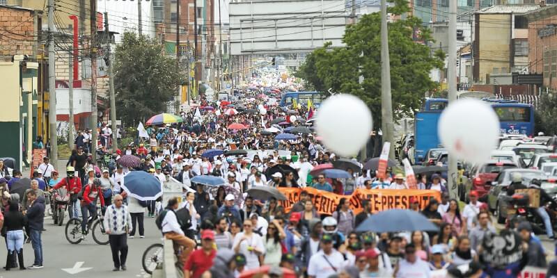La lucha ahora es por los colegios públicos