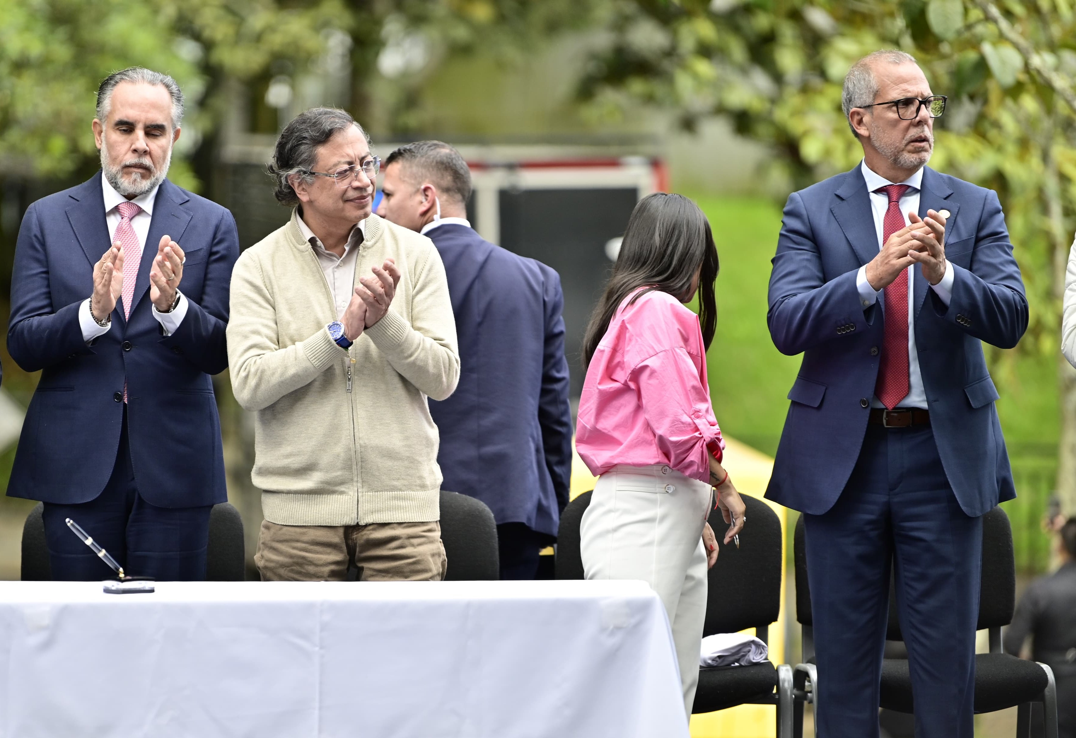 Saade se pronunció por sanción de la Procuraduría y metió a Benedetti en la ecuación