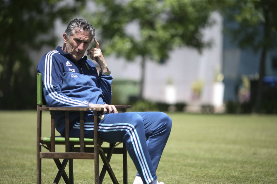 «Si no me viese campeón del mundo debería dedicarme a otra cosa»: Edgardo Bauza