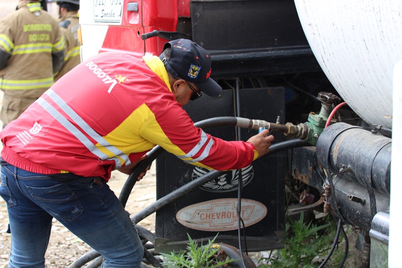 Bogotá: desmantelan venta ilegal de gas propano en espacio público de Ciudad Bolívar