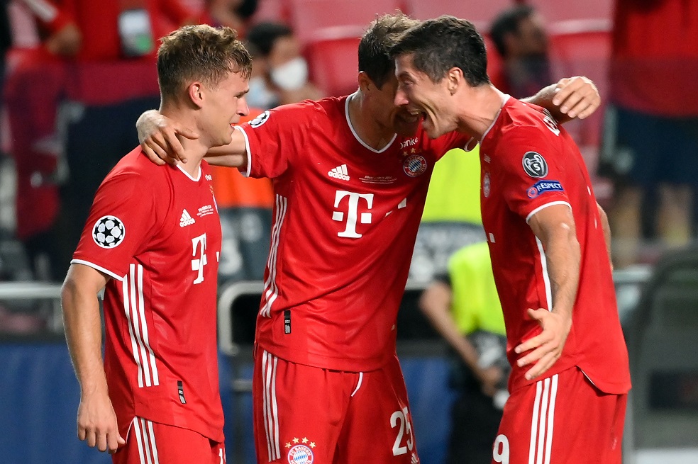 El alemán Joshua Kimmich (izquierda) y el polaco Robert Lewandowski (derecha) fueron reconocidos entre los mejores jugadores del torneo.