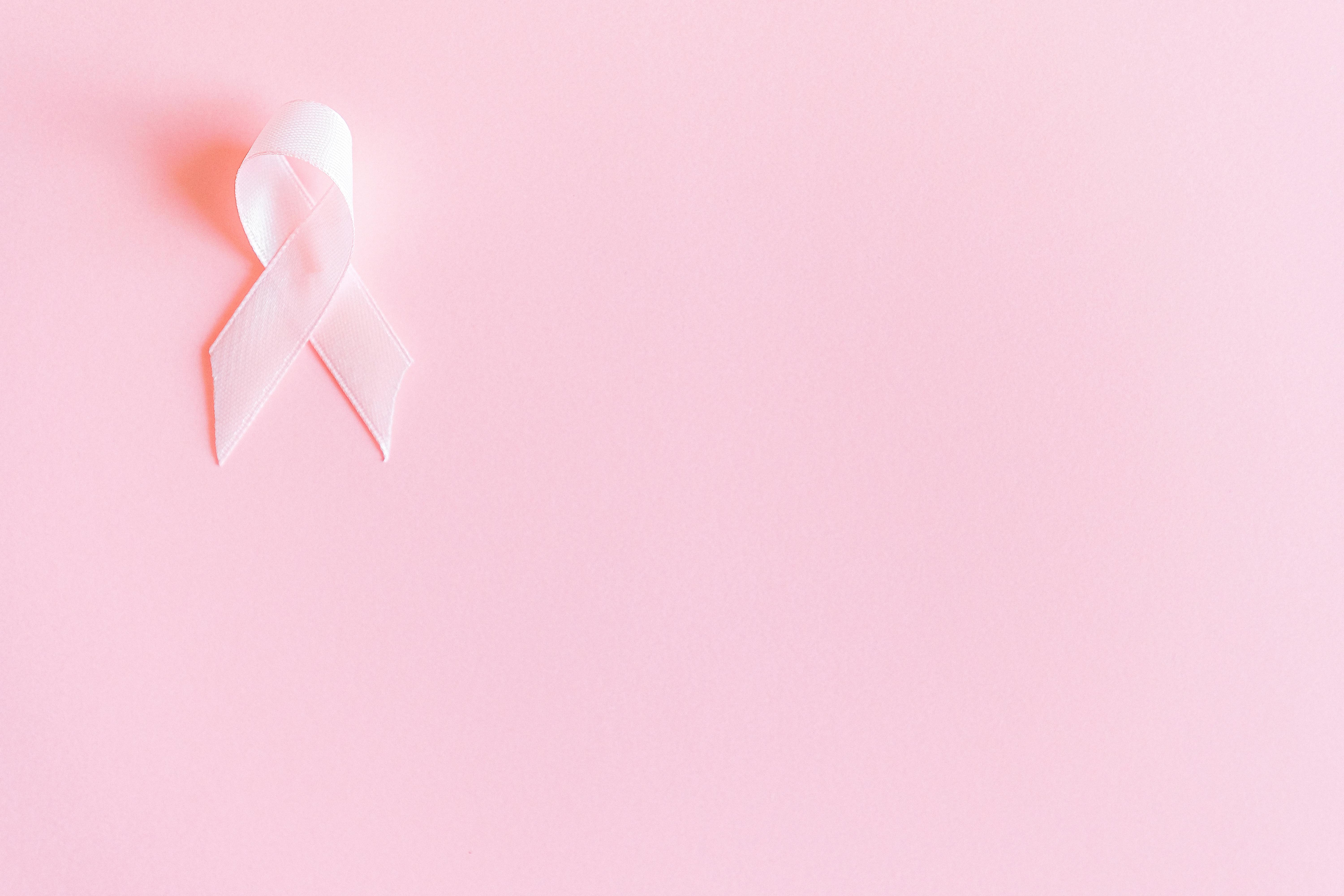 Hay casos de cáncer en mi familia. ¿Cómo puedo reducir mi riesgo?