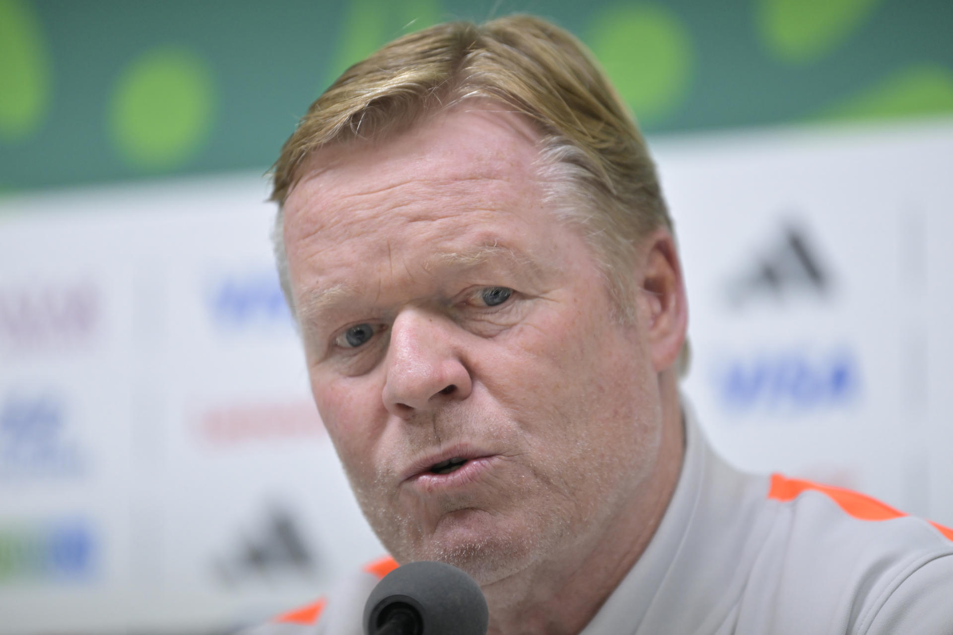 GR1023. MONTERREY (MÉXICO), 28/06/2026.- El seleccionador de Países Bajos Ronald Koeman habla en una rueda de prensa este domingo, antes de enfrentar a Marruecos en el Mundial de la FIFA 2026, en Monterrey (México). EFE/ Miguel Sierra