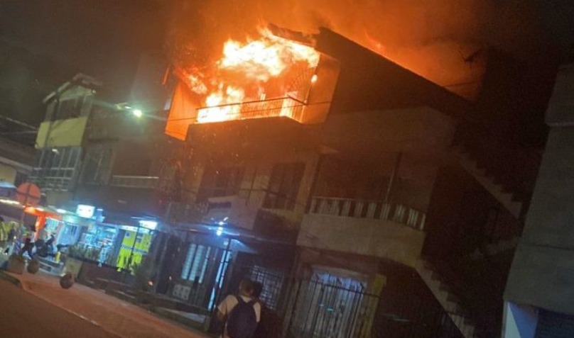 Dos gatos y un perro murieron en el incendio de una vivienda en Itagüí, Antioquia