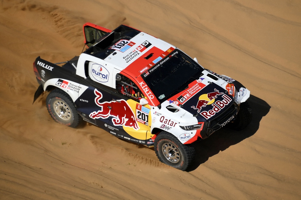Al Attiyah y Sanders, primeros líderes del Rally Dakar 2022