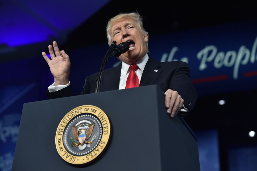 Trump sigue en campaña
