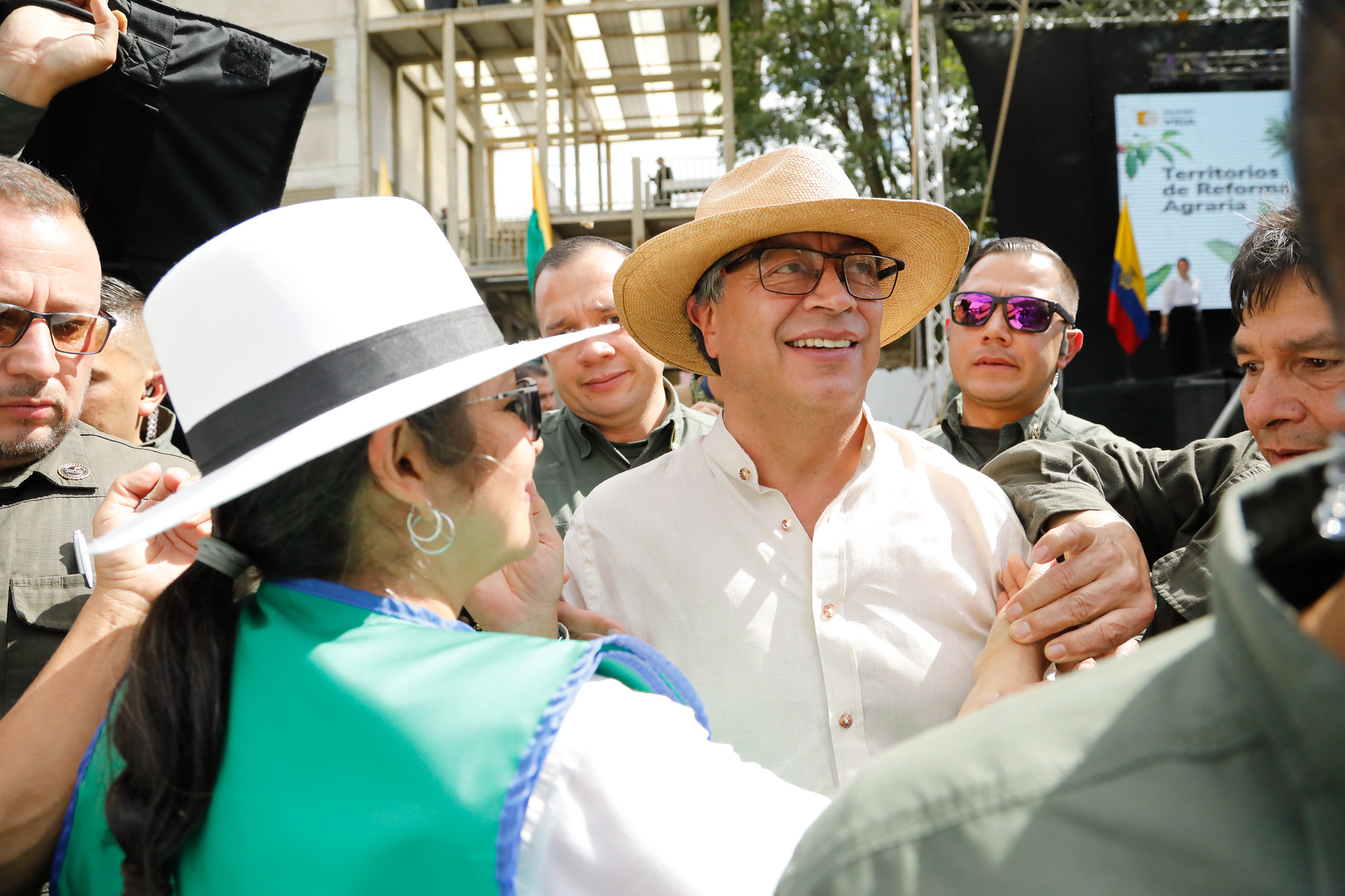“La oligarquía no saca a Petro del Gobierno”: presidente respondió a las marchas