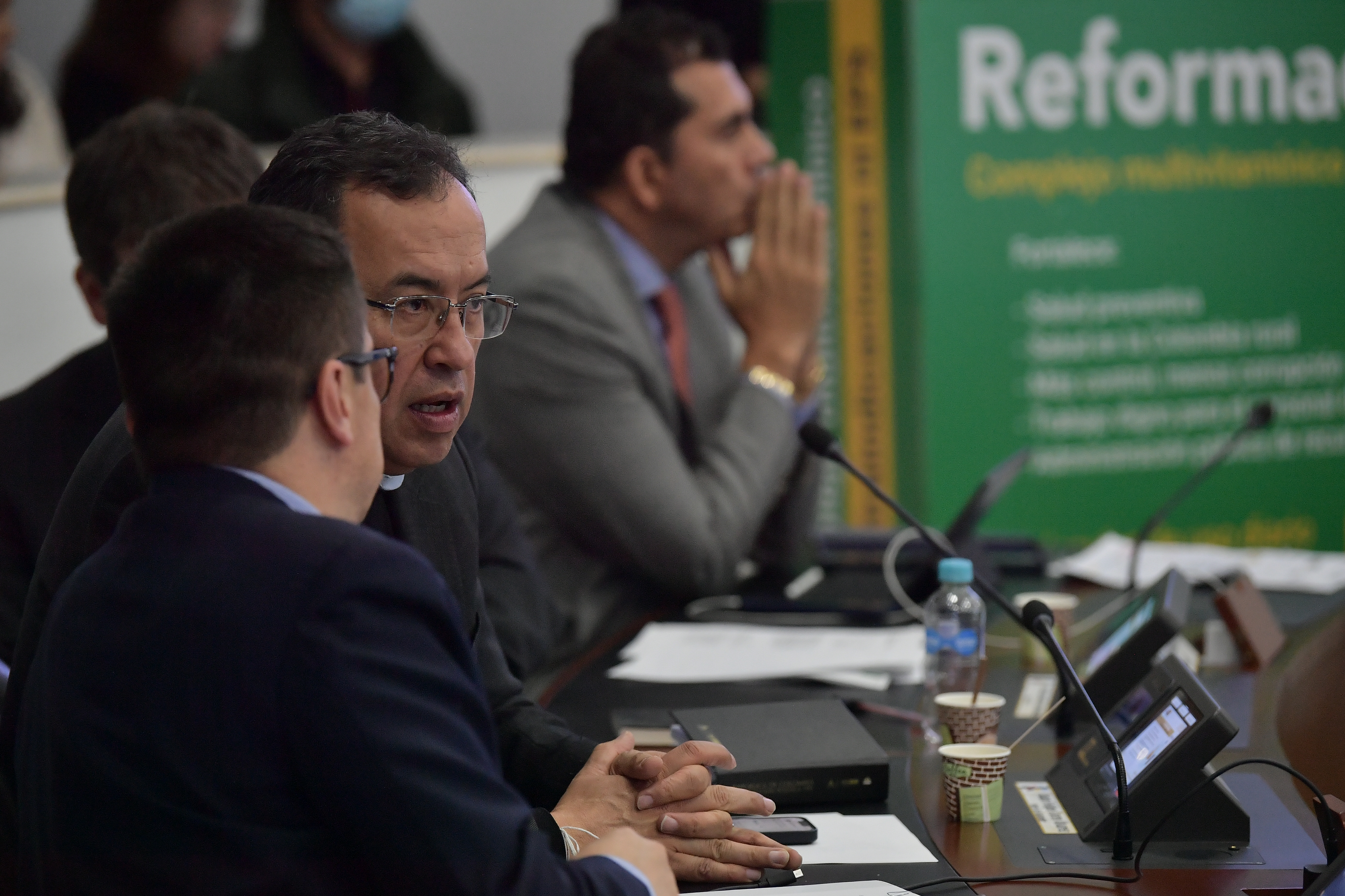 “Fue un saludo de cortesía”, Prada sobre la visita de la primera dama al Congreso