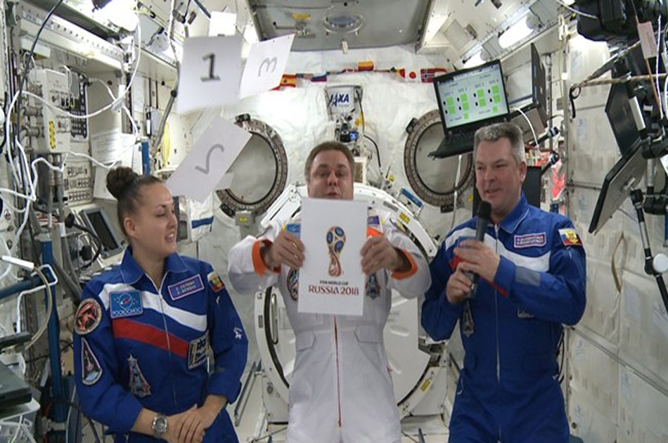 El emblema oficial del Mundial de Rusia 2018 fue presentado desde el espacio
