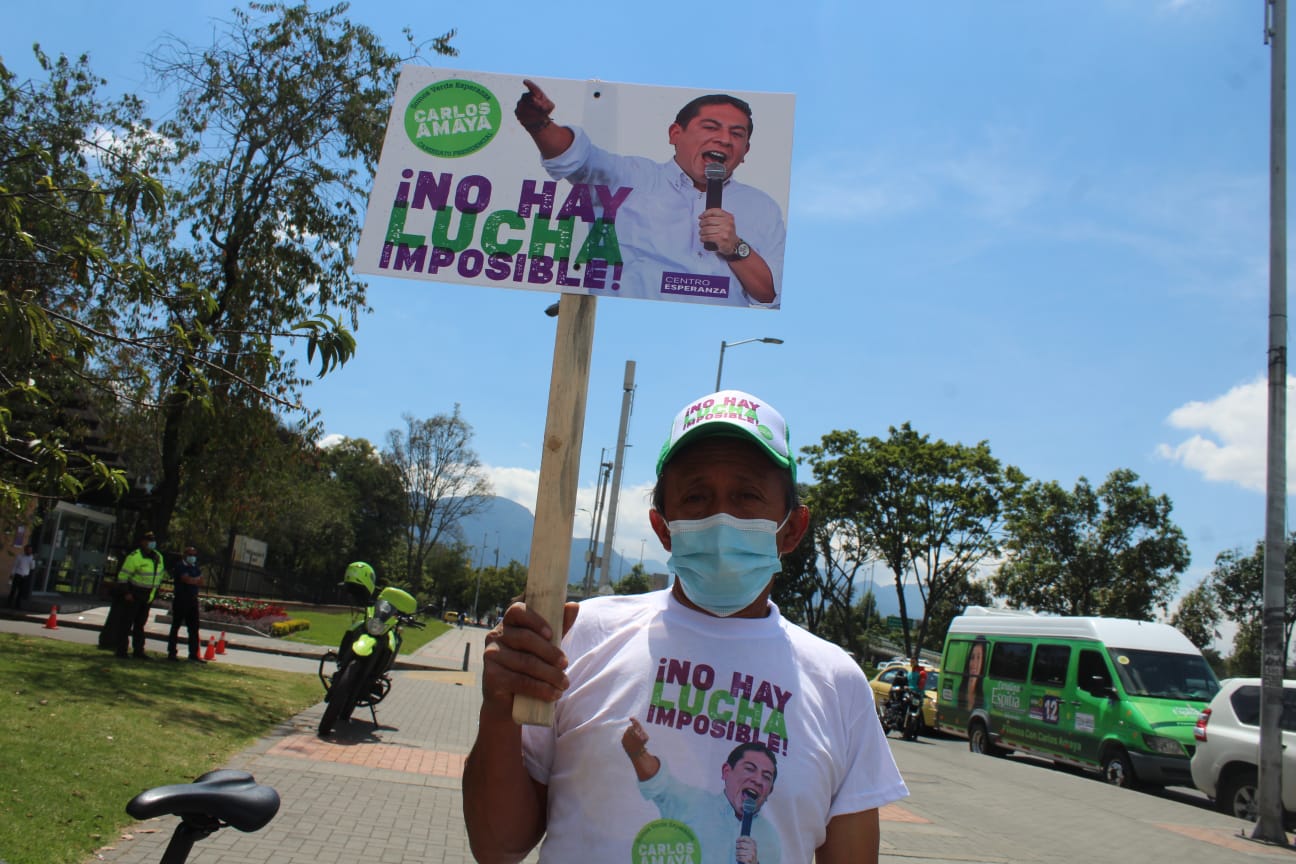 Durante la inscripción, el exgobernador de Boyacá se refirió a su origen campesino y a su objetivo de acabar con la desigualdad en el país.