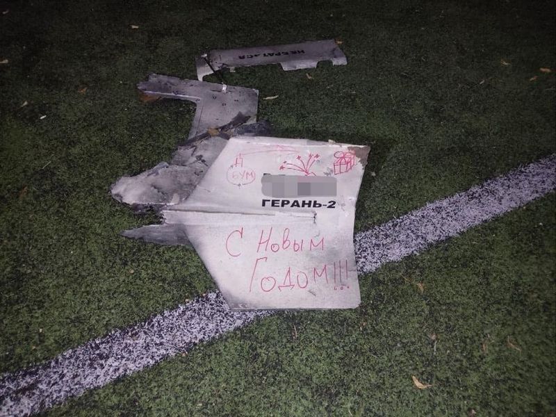 Rusia lanzó dron con las palabras “Feliz Año Nuevo”, dice jefe de policía de Kiev