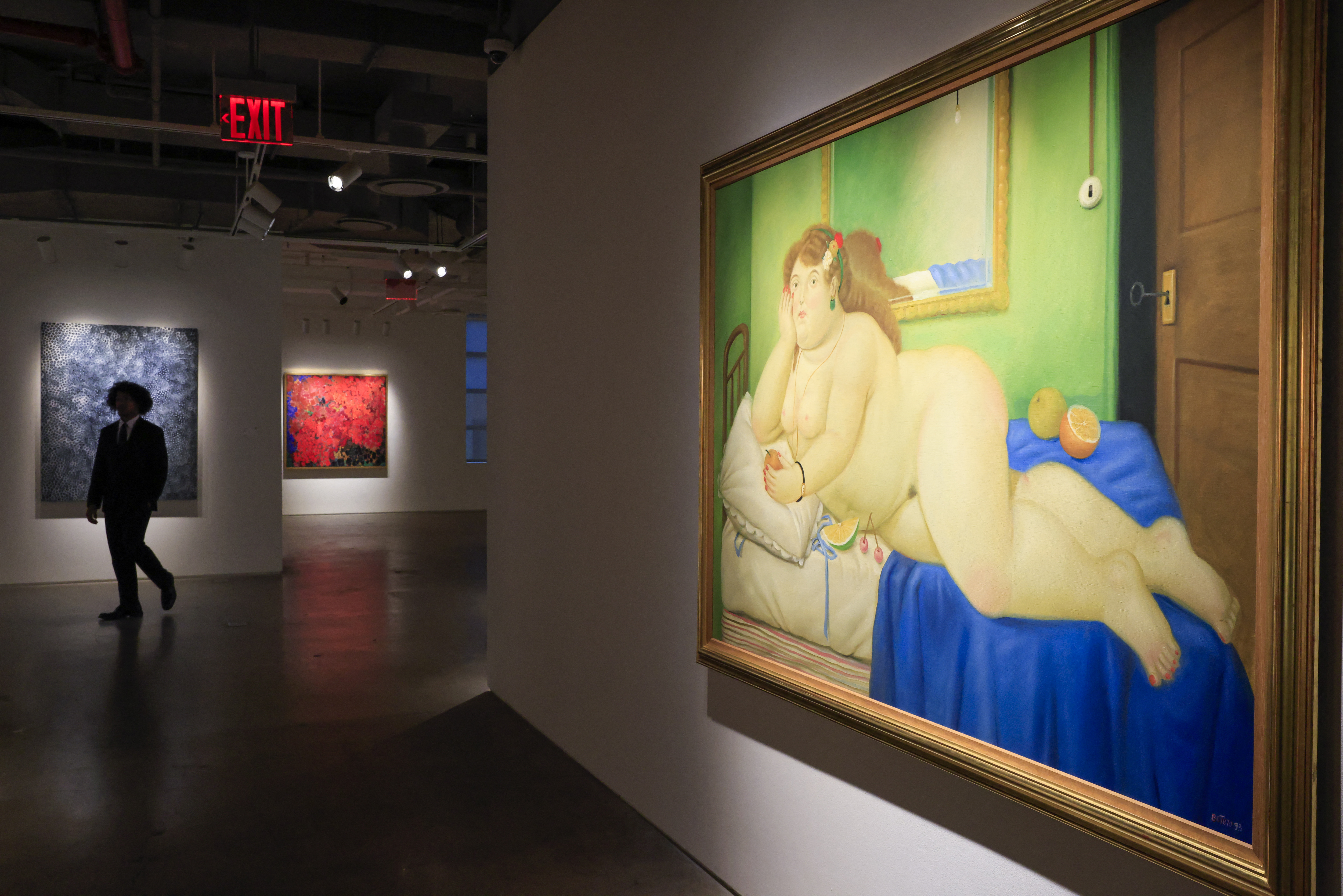 Obras de Magritte, Ruscha y Botero podrían romper récords en subastas