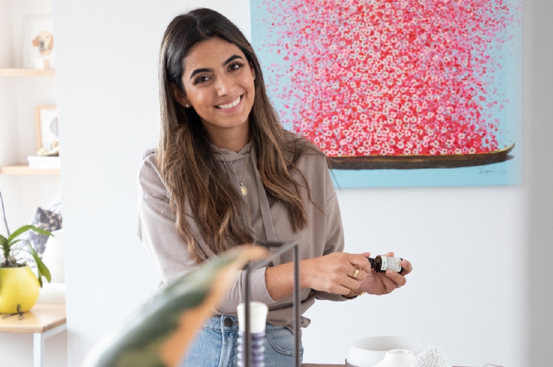 Laura Casas le enseña a sanar desde afuera