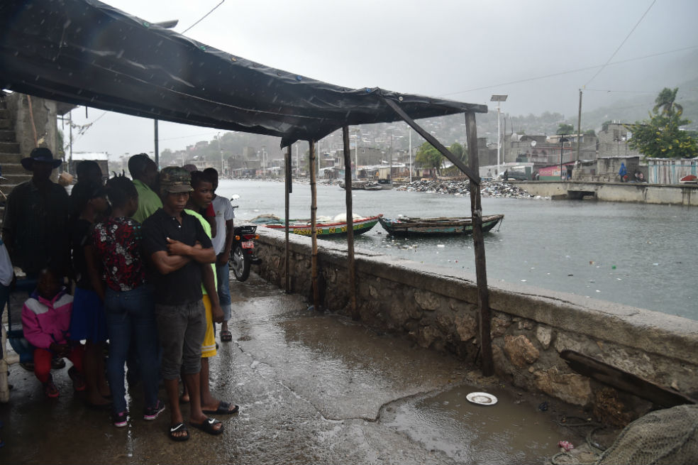 Reportan más de 5.000 evacuados en Cuba por el paso de la tormenta Alberto
