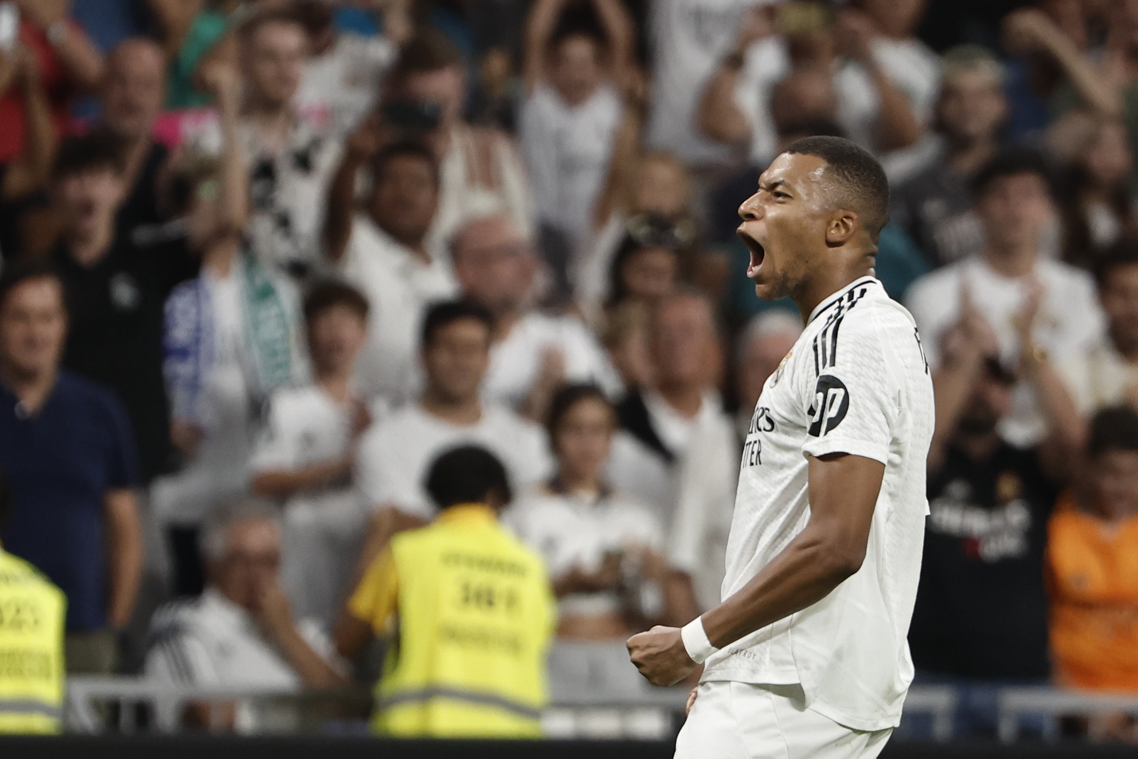 Kylian Mbappé empieza a callar críticos: doblete para la victoria de Real Madrid